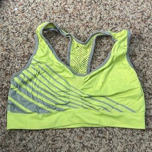 M sports bra